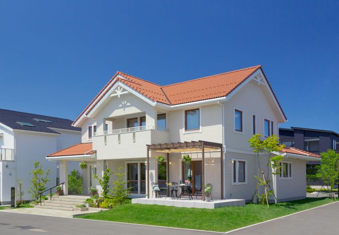 モデルハウスで「ミニクリスマスツリー」をつくろう！